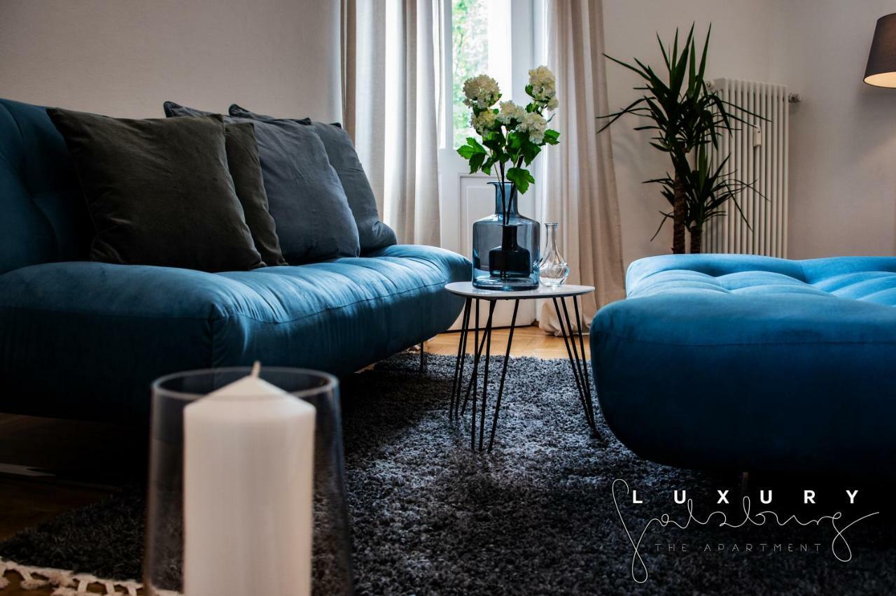 Luxury Only For Business Travel Apartman